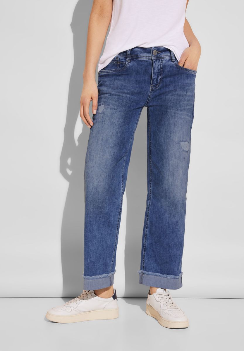 Straight Leg Jeans