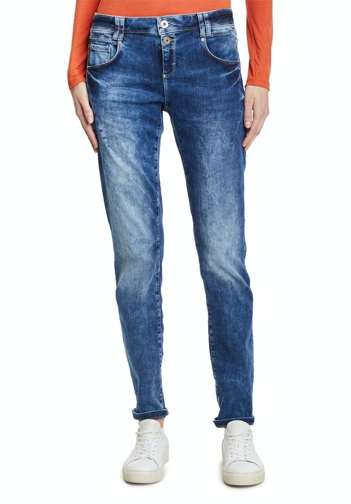 Modern fit jeans