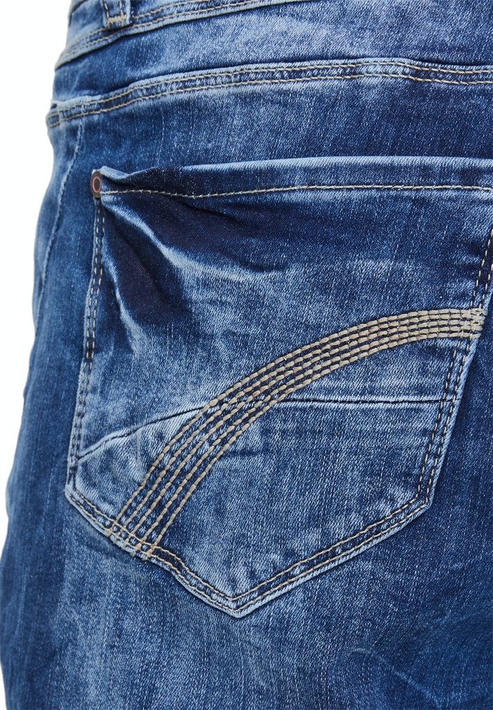 Modern fit jeans