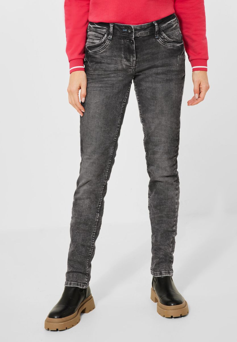 Loose Fit Jeans