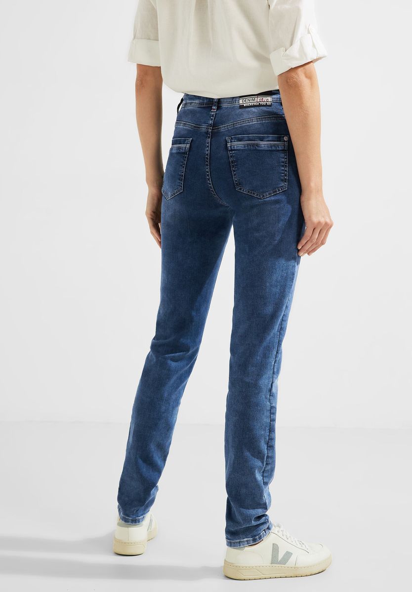 Slim Fit Jeans in Mittelblau