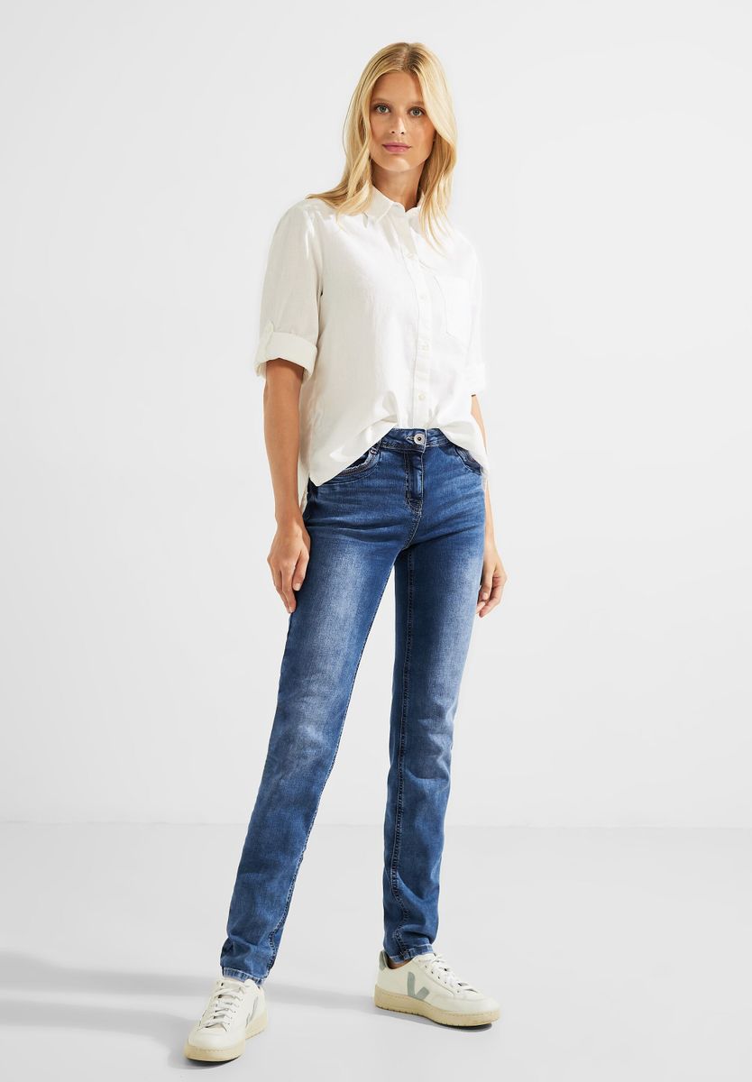 Slim Fit Jeans in Mittelblau