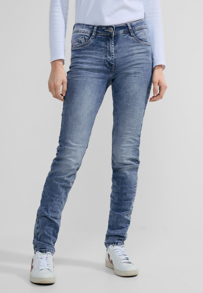 Slim Fit used Jeans