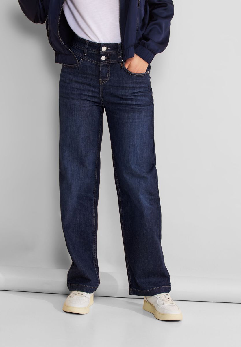 Casual Fit Jeans