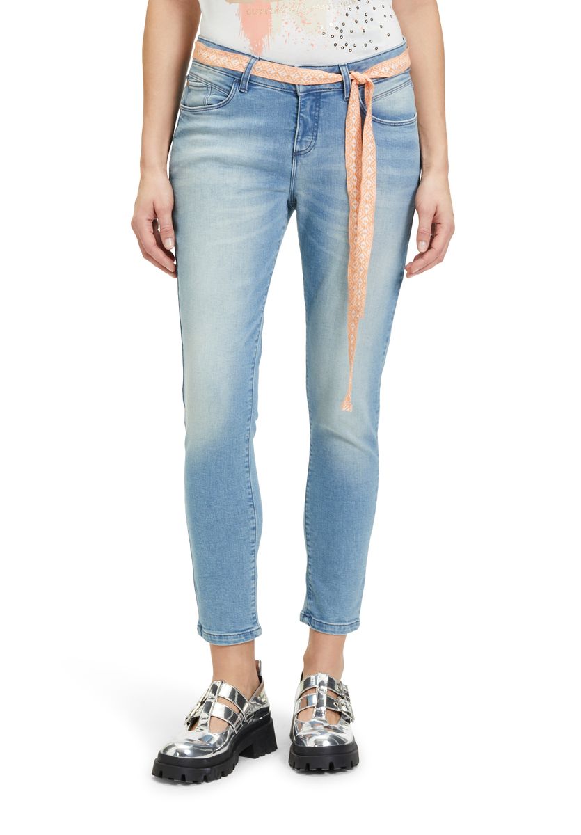 Modern fit jeans